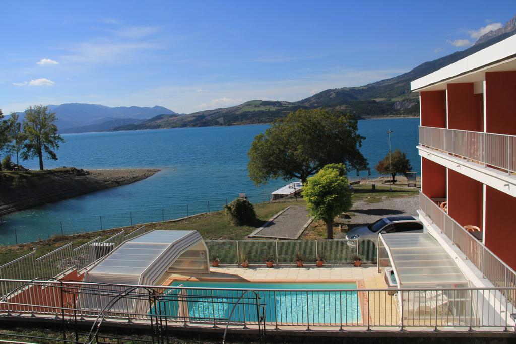 Hôtel Les Flots Bleus Savines-le-Lac Exterior foto